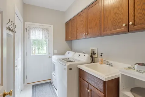 1231 Keim Court Geneva IL 60134