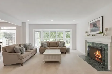 1231 Keim Court Geneva IL 60134