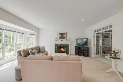 1231 Keim Court Geneva IL 60134