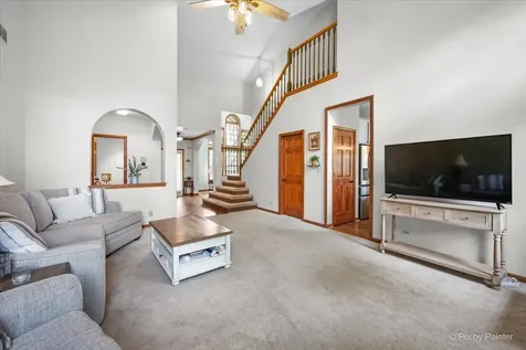 303 Torrington Drive Bloomingdale IL 60108