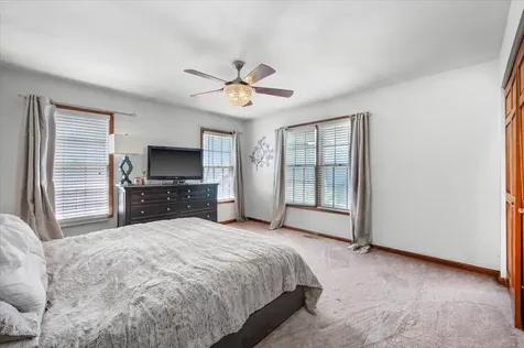 303 Torrington Drive Bloomingdale IL 60108