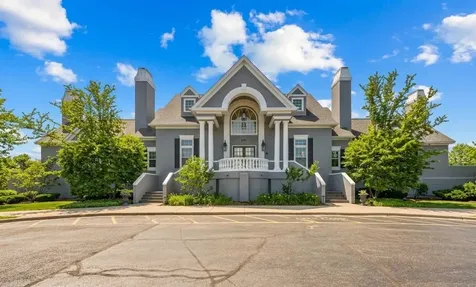 303 Torrington Drive Bloomingdale IL 60108