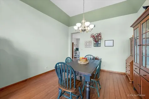 303 Torrington Drive Bloomingdale IL 60108