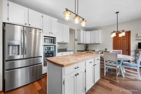 303 Torrington Drive Bloomingdale IL 60108