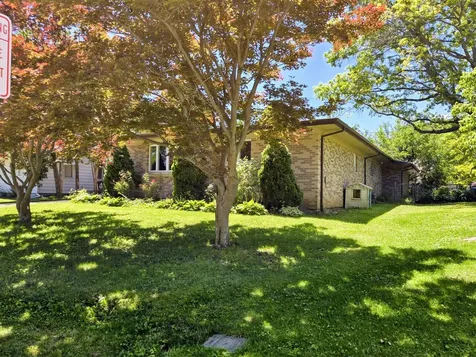 909 East Burkwood Drive Urbana IL 61801