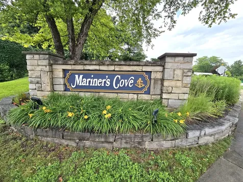 318 Seafarer Drive Third Lake IL 60030