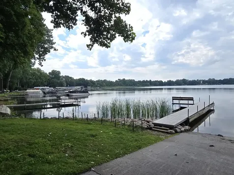 318 Seafarer Drive Third Lake IL 60030