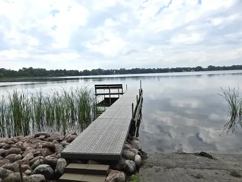318 Seafarer Drive Third Lake IL 60030