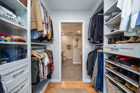588 Williamsburg Road Glen Ellyn IL 60137