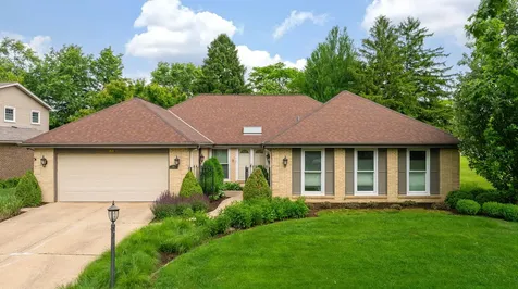 588 Williamsburg Road Glen Ellyn IL 60137