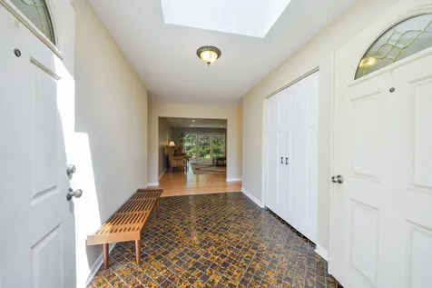 588 Williamsburg Road Glen Ellyn IL 60137