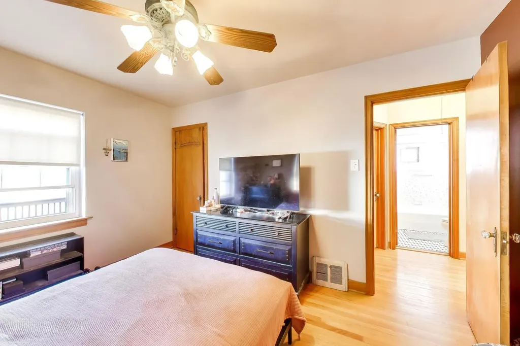 3525 Prairie Avenue Brookfield IL 60513