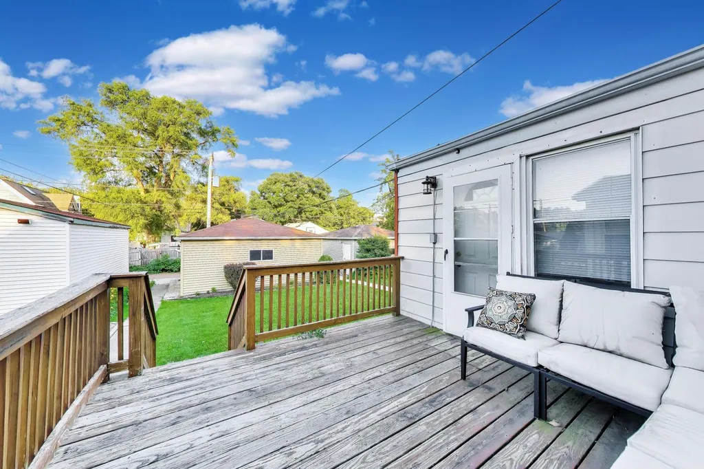 3525 Prairie Avenue Brookfield IL 60513