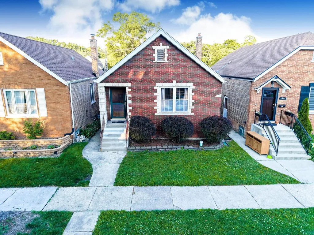 3525 Prairie Avenue Brookfield IL 60513