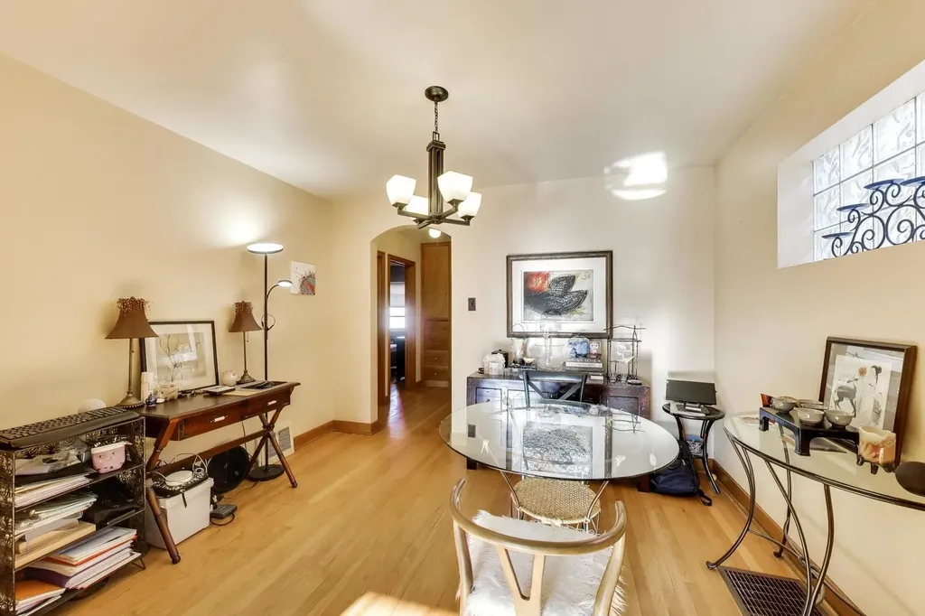 3525 Prairie Avenue Brookfield IL 60513