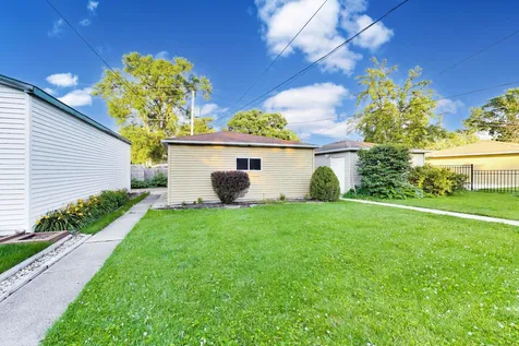 3525 Prairie Avenue Brookfield IL 60513