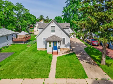 908 Wheeler Street Woodstock IL 60098