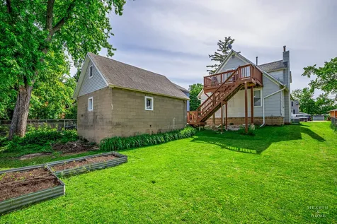 908 Wheeler Street Woodstock IL 60098
