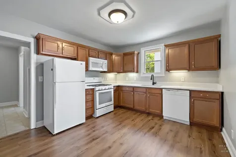 908 Wheeler Street Woodstock IL 60098