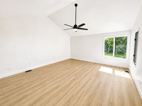 7746 Northfield Lane Tinley Park IL 60487