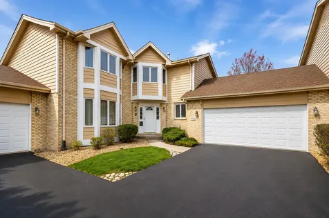 7746 Northfield Lane Tinley Park IL 60487