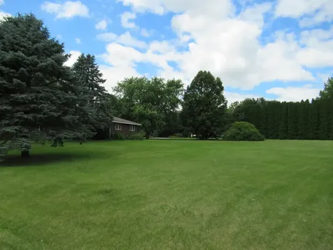 1N321 Country Life Drive Maple Park IL 60151