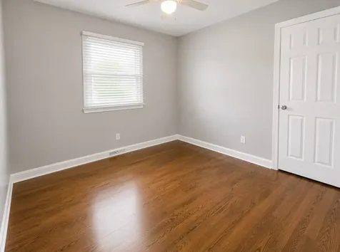 11447 South Natoma Avenue Worth IL 60482