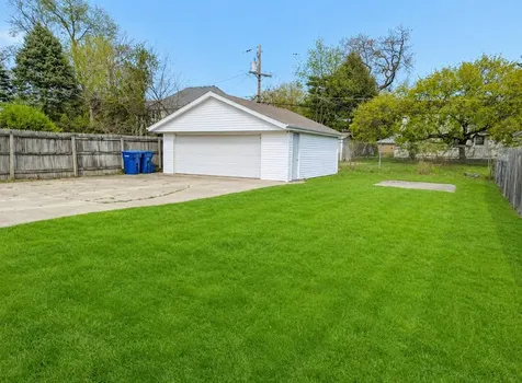 11447 South Natoma Avenue Worth IL 60482