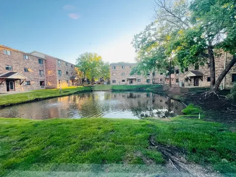 2219 Nichols Road Arlington Heights IL 60004