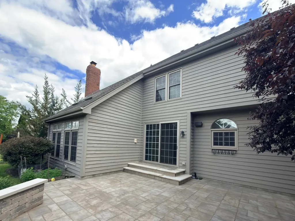 3811 Sunburst Lane Naperville IL 60564