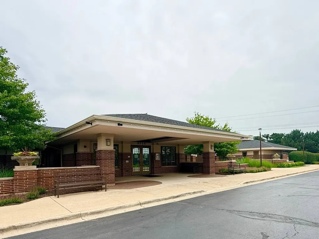 3811 Sunburst Lane Naperville IL 60564