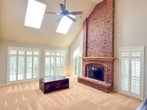 3811 Sunburst Lane Naperville IL 60564