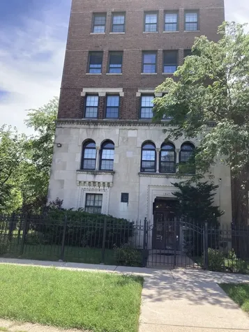 3017 East 78th Street Chicago IL 60649