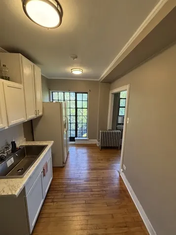 3017 East 78th Street Chicago IL 60649