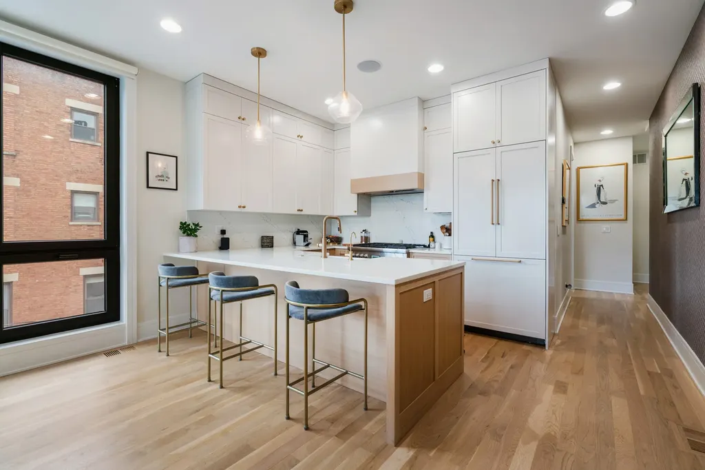 1300 North Cleaver Street Chicago IL 60642