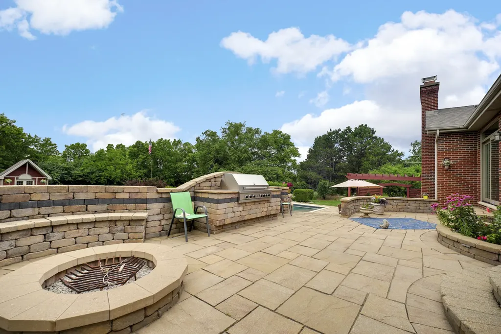12755 West Covey Court New Lenox IL 60451