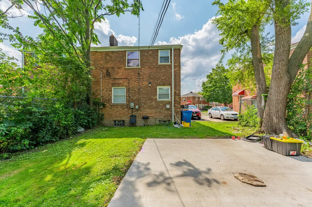9607 South Merrill Avenue Chicago IL 60617