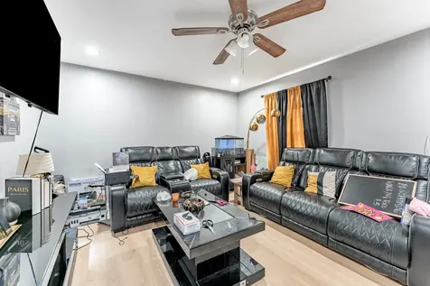 9607 South Merrill Avenue Chicago IL 60617