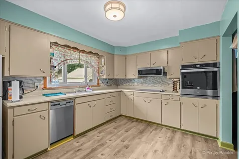 401 West Madison Street Belvidere IL 61008