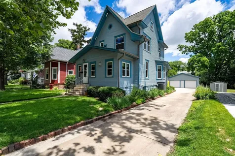 810 South Fell Avenue Normal IL 61761