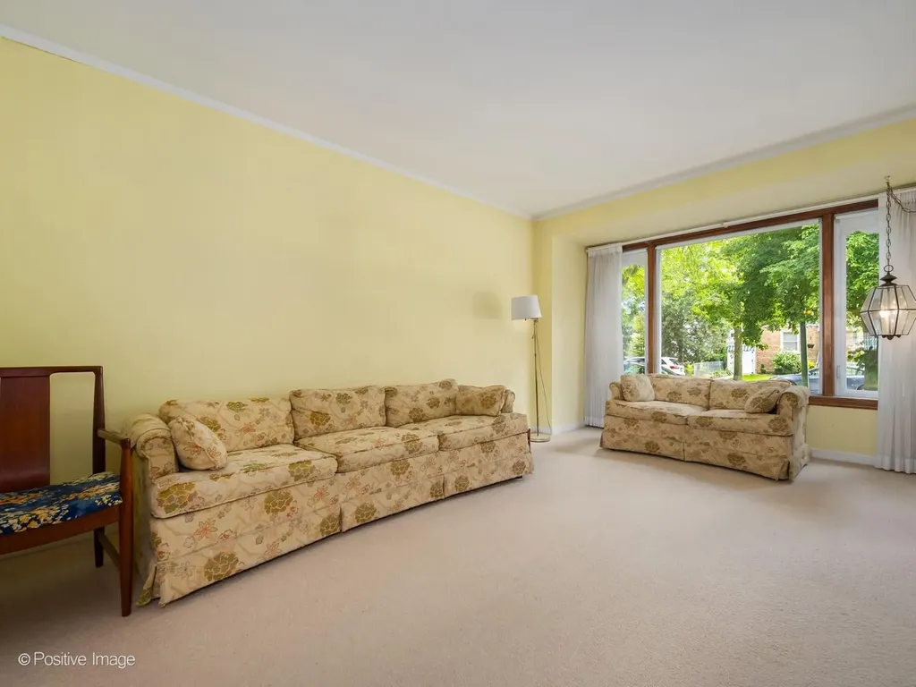 10615 South Albany Avenue Chicago IL 60655