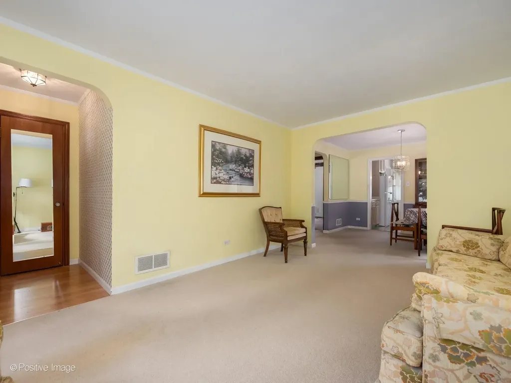 10615 South Albany Avenue Chicago IL 60655