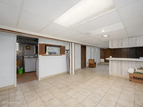 10615 South Albany Avenue Chicago IL 60655