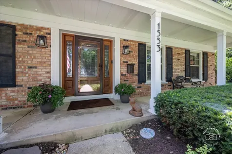 1553 Allen Lane St. Charles IL 60174