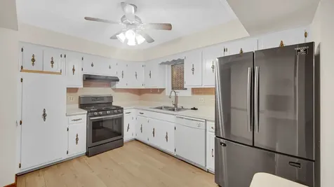 16724 Paxton Avenue Tinley Park IL 60477