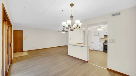 16724 Paxton Avenue Tinley Park IL 60477