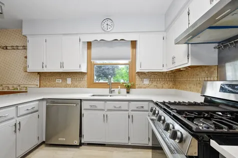 24806 South Potawatomie Trail Channahon IL 60410