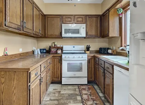 435 Forest Trail Oak Brook IL 60523