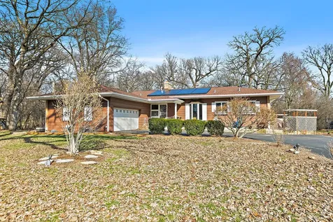 435 Forest Trail Oak Brook IL 60523