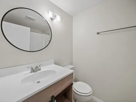 228 Dakota Court Bolingbrook IL 60440